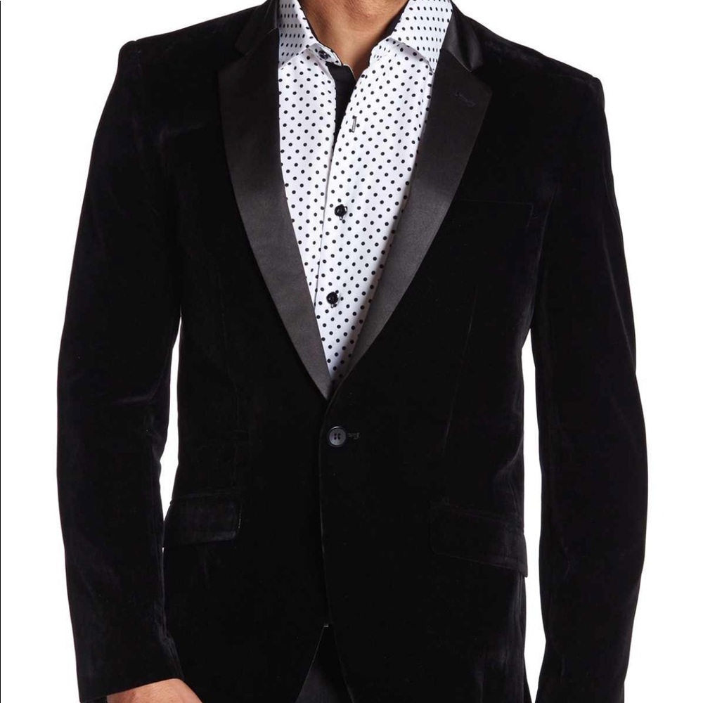 4x HP!Black Velvet single button blazer with lapel